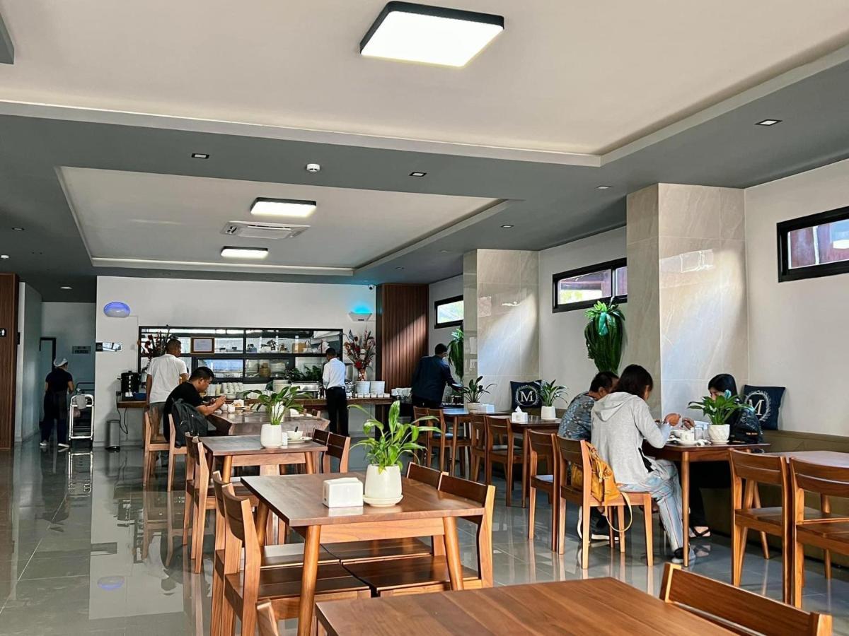 M&M Hotel Vang Vieng Exterior foto