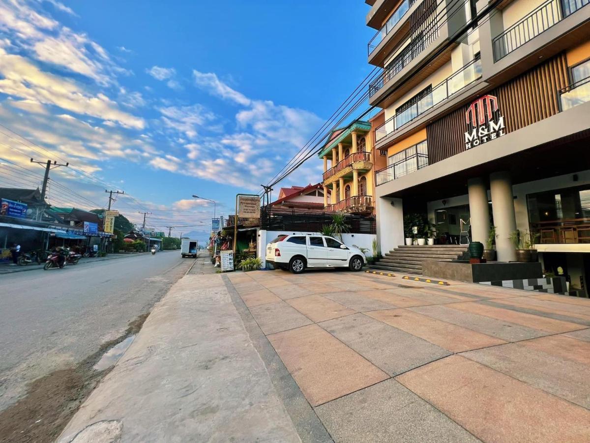M&M Hotel Vang Vieng Exterior foto